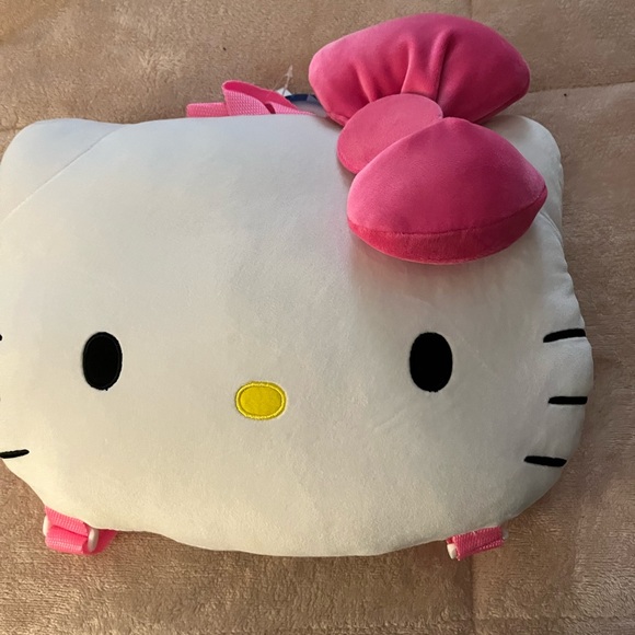 Hello Kitty Purse - Picture 1 of 2